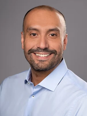 Dr. Luis Miranda - Zahnarzt Implantologie und Oral Chirurgie